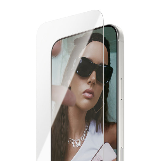 SAFE. by PanzerGlass® Protection d'écran Ultra- Wide Fit w. EasyAligner iPhone 17 Pro Max