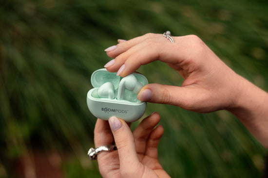 Echobuds Sand