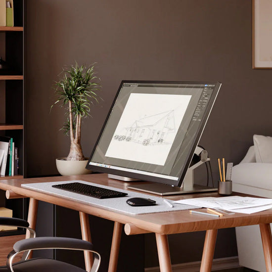 Moniteur Clarity Fold Touch 32" 4K UHD avec 65W Power Delivery, webcam et support pliable