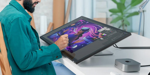 Moniteur UHD 32" Clarity 6K Touch avec alimentation USB-C et écran tactile