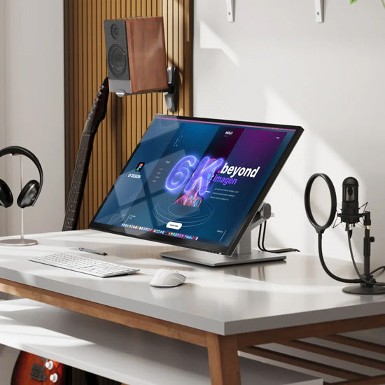 Moniteur UHD 32" Clarity 6K Touch avec alimentation USB-C et écran tactile