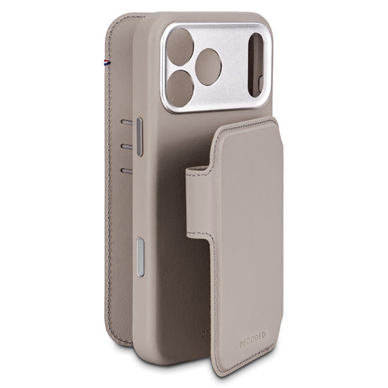 Folio detachable MagSafe iPhone 17 Pro Solid Clay