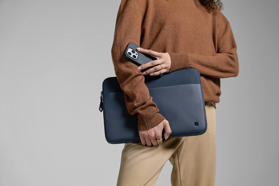Housse A.R.C MacBook Pro 14" Navy
