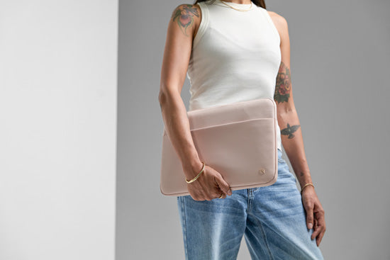 Housse A.R.C MacBook Pro 14" Peach