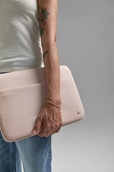 Housse A.R.C MacBook Pro 14" Peach