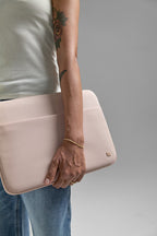 Housse A.R.C MacBook Pro 14" Peach