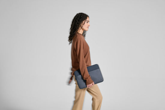 Housse A.R.C MacBook Pro 16" Navy