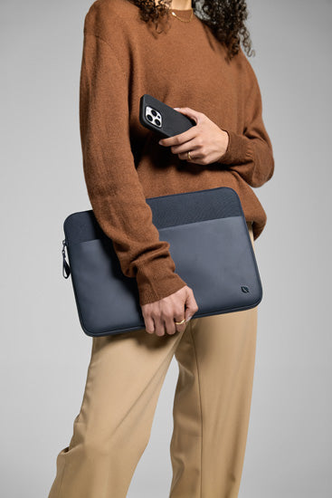 Housse A.R.C MacBook Pro 16" Navy