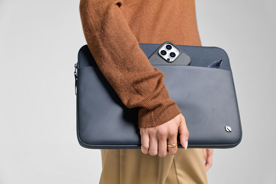 Housse A.R.C MacBook Pro 16" Navy