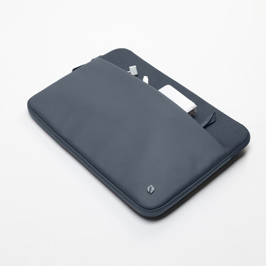 Housse A.R.C MacBook Pro 16" Navy
