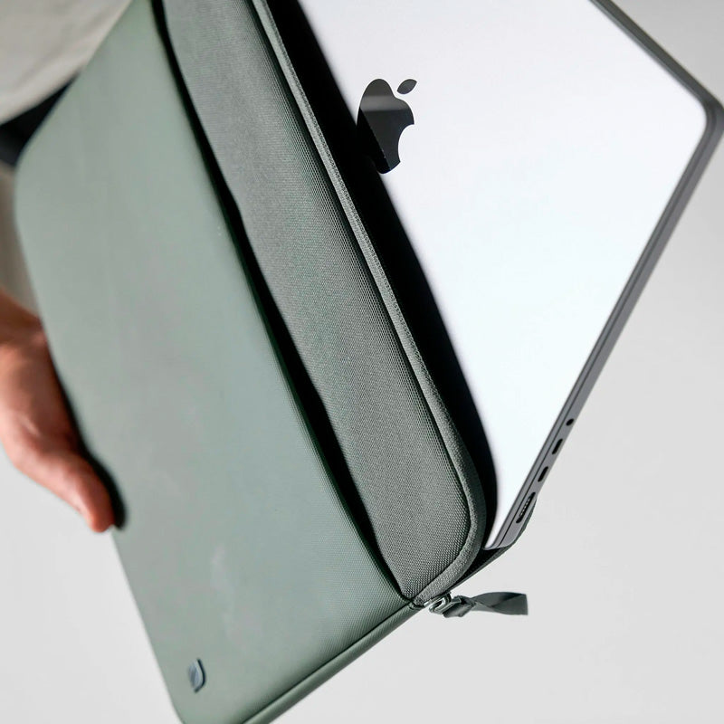 Housse A.R.C MacBook Pro 16" Smoked Ivy