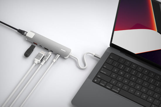 Hub multiport PRO USB-C 6-en-1 140W Gris/Blanc