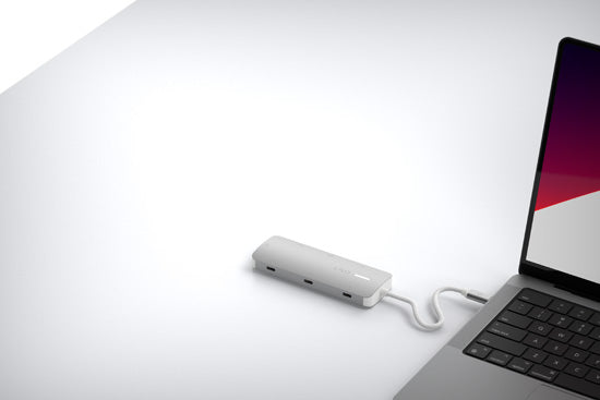 Hub multiport PRO USB-C 8-en-1 140W Gris/Blanc