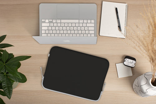 Housse MacBook NEO Basics ²Life Perfect Fit Black / Moon