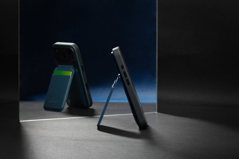 Active iPhone 18 Pro / 17 Pro Navy