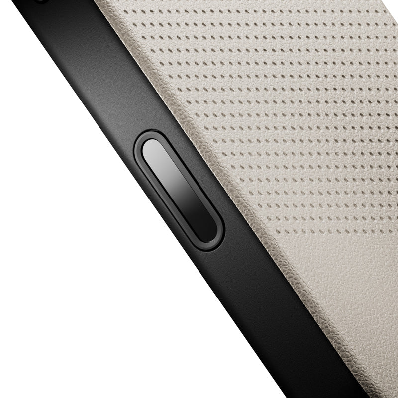 Active iPhone 18 Pro / 17 Pro Sandstone