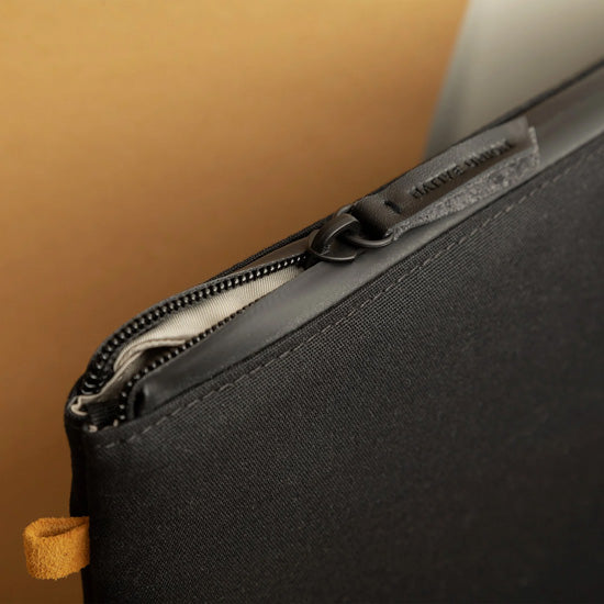W.F.A Stow Lite MacBook Pro 16" Noir