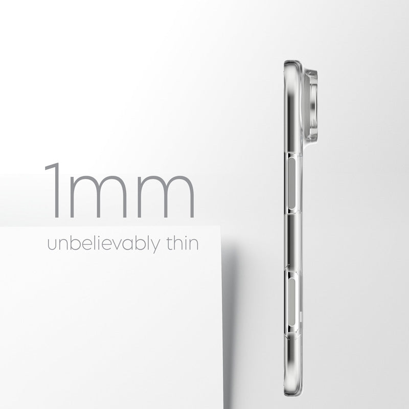 CARE by PanzerGlass® Coque SL1M MagSafe iPhone Duo Transparente