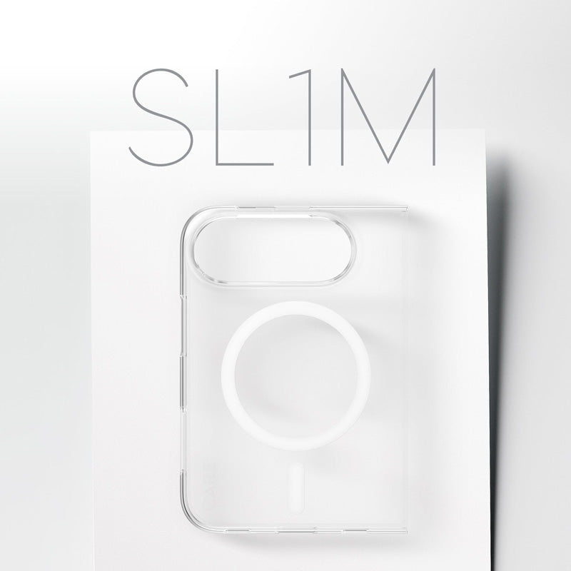 CARE by PanzerGlass® Coque SL1M MagSafe iPhone Duo Transparente