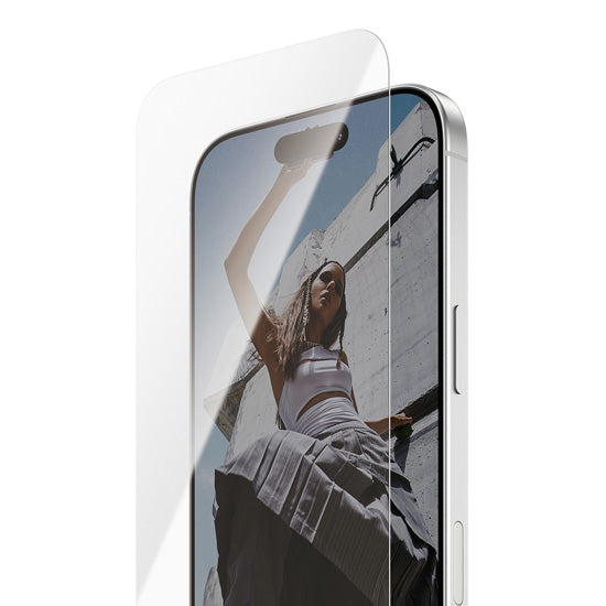 SAFE. by PanzerGlass® Protection d'écran Ultra- Wide Fit w. EasyAligner iPhone 17