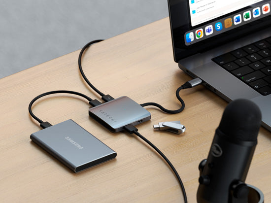 Hub 4-Port USB-C avec PD Space Gray