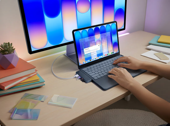 USB-C Snap Hub Indigo