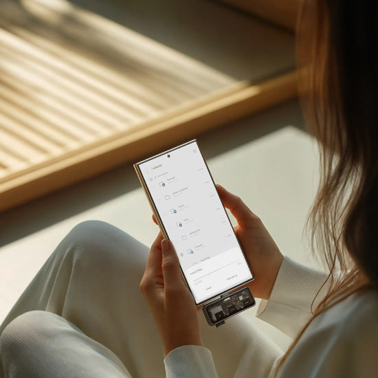 Hub XR Mobile avec lecteur microSD Space Gray