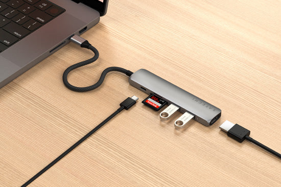 Adaptateur multiport USB-C Slim 6-en-1 Space Gray