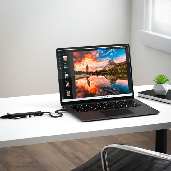 Adaptateur multiport USB-C Slim 7-en-1 avec Ethernet Noir
