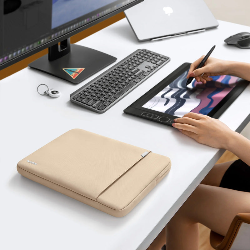 Housse Defender-A13 MacBook Air/Pro 13" Sand