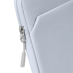 Housse Light-A18 MacBook Air/Pro 13" (M5/M4/M3) Light Blue