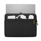 Housse Light-A18 MacBook Air/Pro 13" (M5/M4/M3) Noir