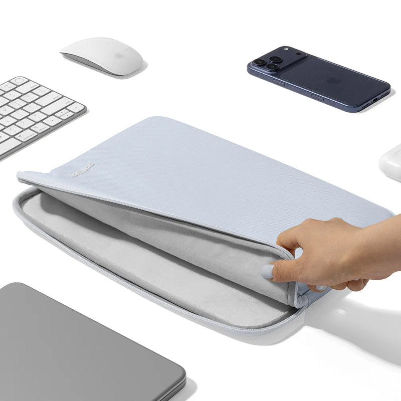 Housse Light-A18 MacBook Neo 13" Light Blue