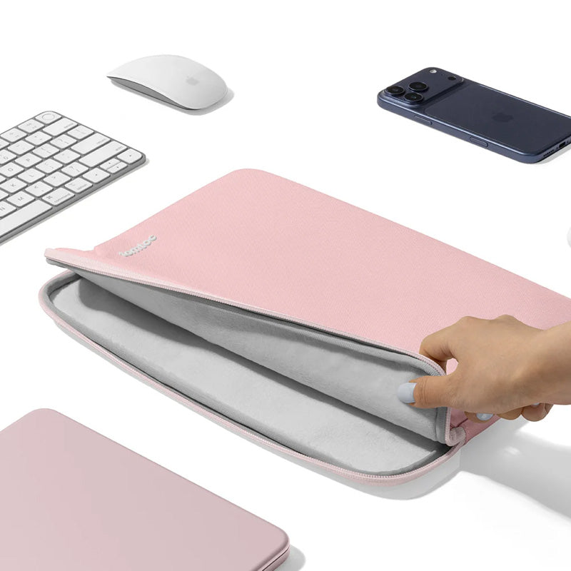 Housse Light-A18 MacBook Neo 13" Rose