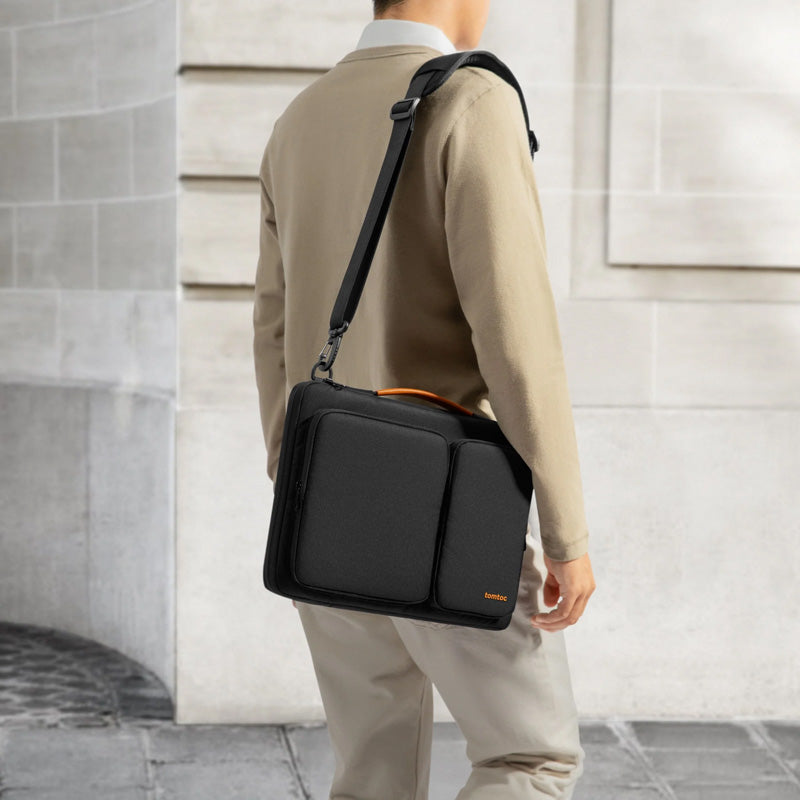 Sacoche Defender-A42 MacBook Pro 14" Noir