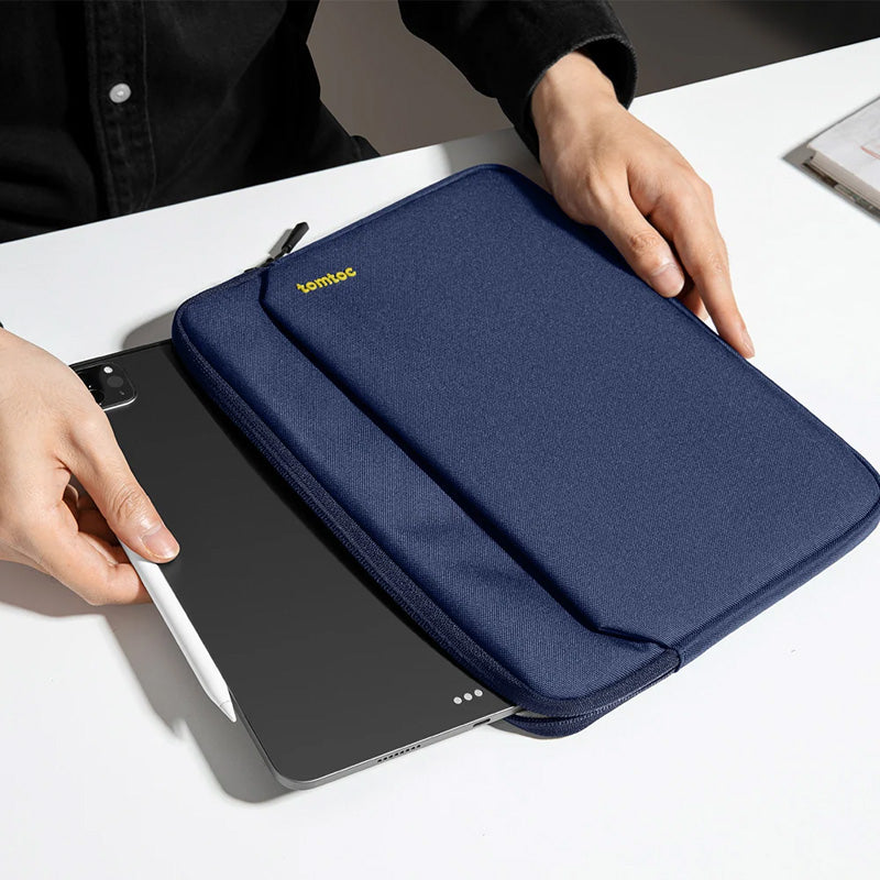 Housse tablette Light-B18 iPad Air/Pro 11" Navy Blue