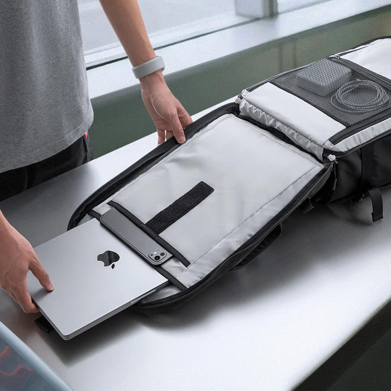 Sac à dos de voyage Navigator-T66 Liteway 20L Noir