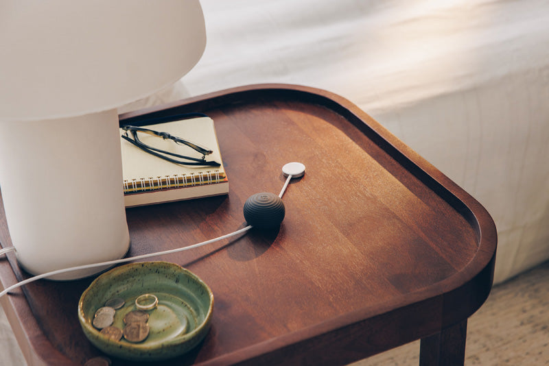 Câble CableStay USB-C (1,5 m) avec base lestée Slate