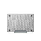 Coque Essential Armor MacBook Air 13" (M2/M3/M4/M5) Clear