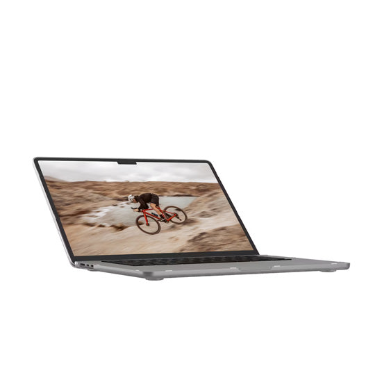 Coque Essential Armor MacBook Air 15" (M2/M3/M4/M5) Clear
