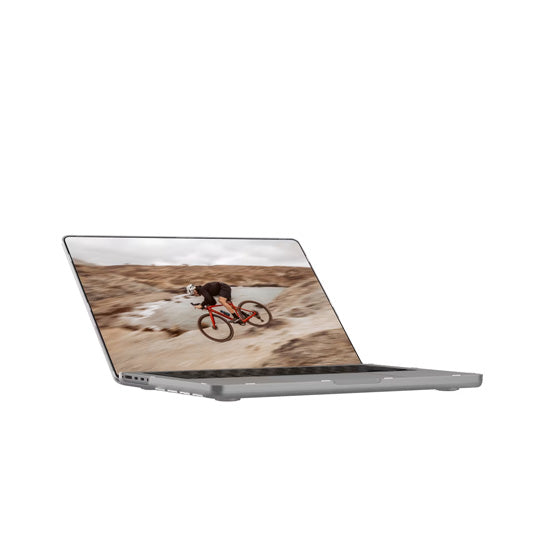 Coque Essential Armor MacBook Pro 14" (M1/M2/M3/M4/M5) Clear