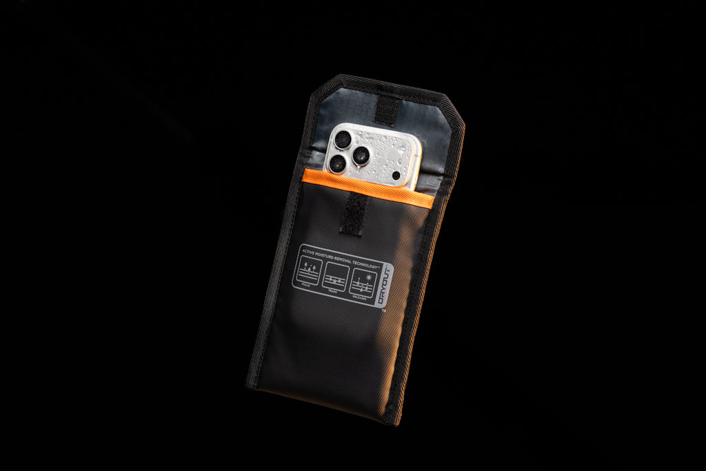 Pochette de récupération pour téléphone - DRYOUT® Active Moisture-Removal Technology™