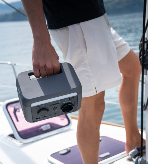 Station Portable Power 200W Midnight Black